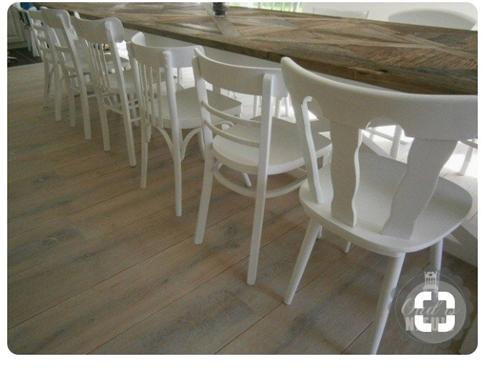 Gezocht : Knillus Keukenstoelen